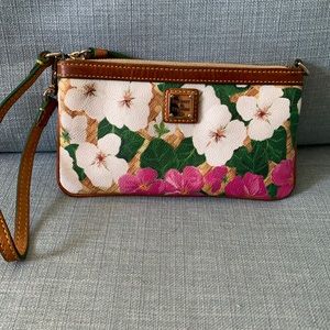 Dooney & Bourke Pink Hydrangea wristlet